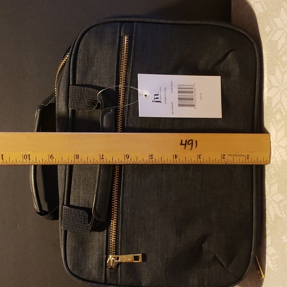 JM Gray Travel Cosmetic Case - NWT - Picture 6 of 9